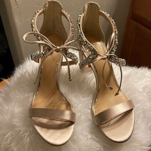 Thamar Embellished Sandal
JEWEL BADGLEY MISCHKA